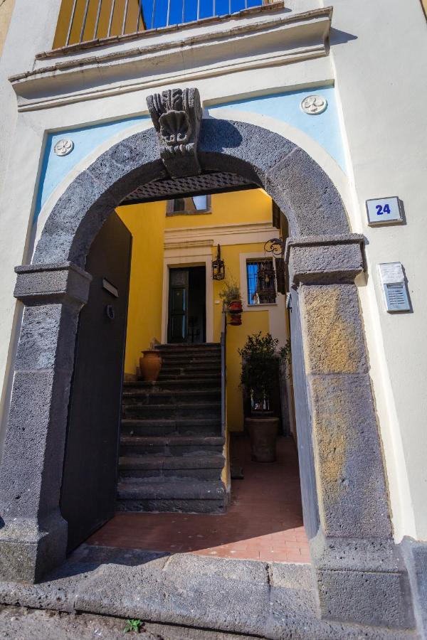 林瓜格洛萨 Palazzo Previtera酒店 外观 照片