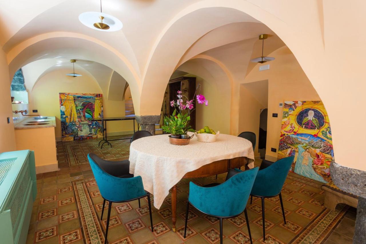 林瓜格洛萨 Palazzo Previtera酒店 外观 照片